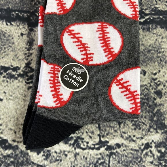 Fun Circle Men's Baseball Themed Sox size 10-13 Crew Socks 2 Pair Shoe sz 6-12 - Picture 3 of 9